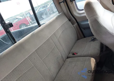 1999 Ford F-150 из США, поврежденный, VIN 1FTRX17W8XNA98372